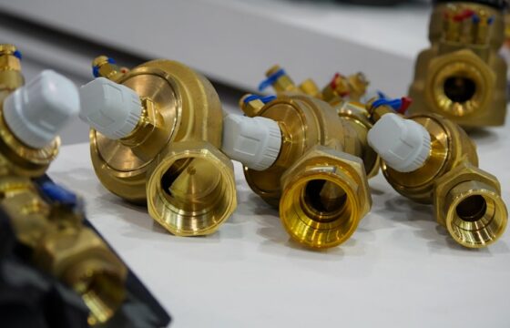 Water Pressure Regulator Symptoms: What to Record Before Repair